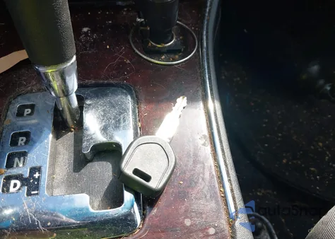 2009 Mitsubishi Galant Es/Sport Edition z USA, uszkodzony, nr VIN 4A3AB36F39E018632